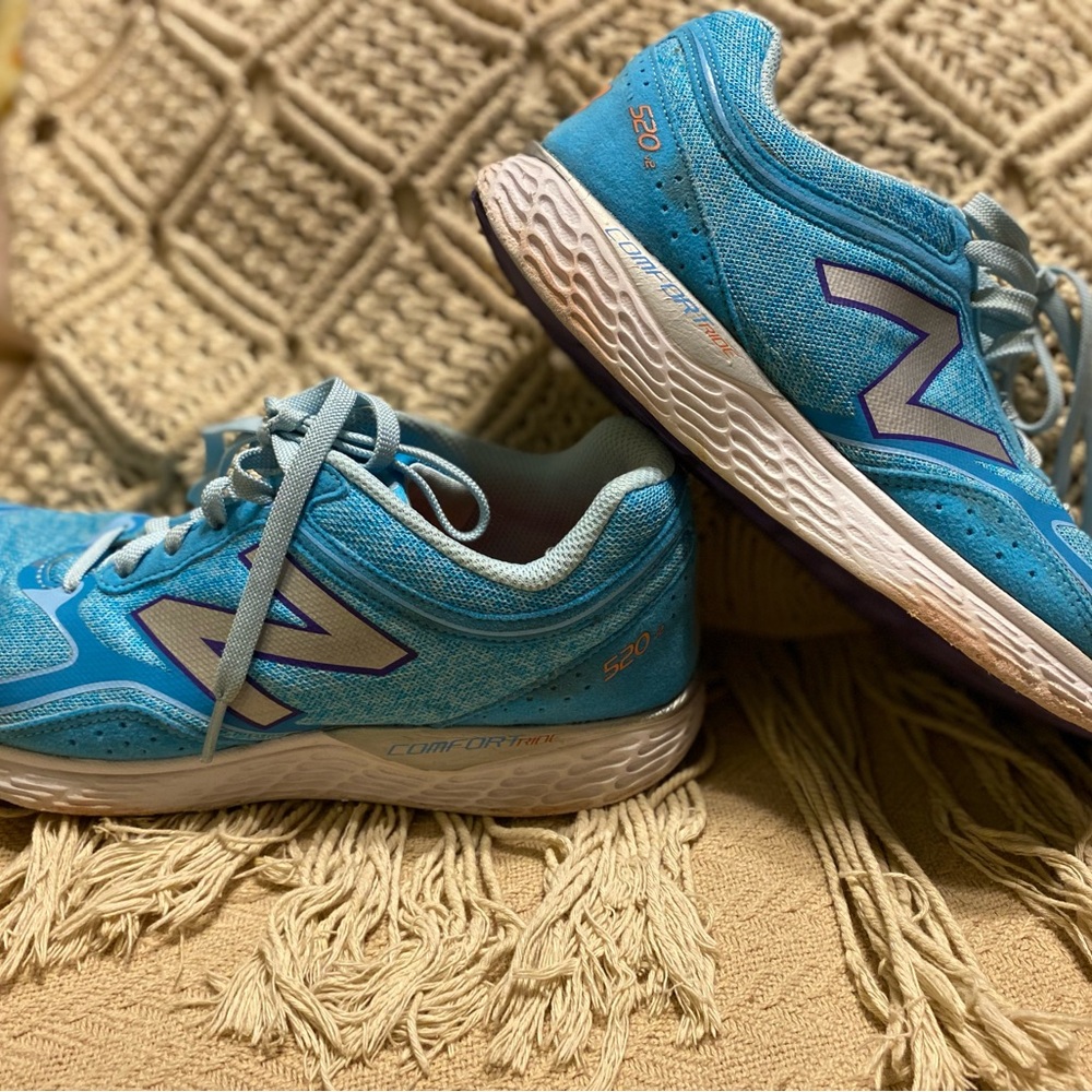 New Balance Women's Blue Athletic Shoes